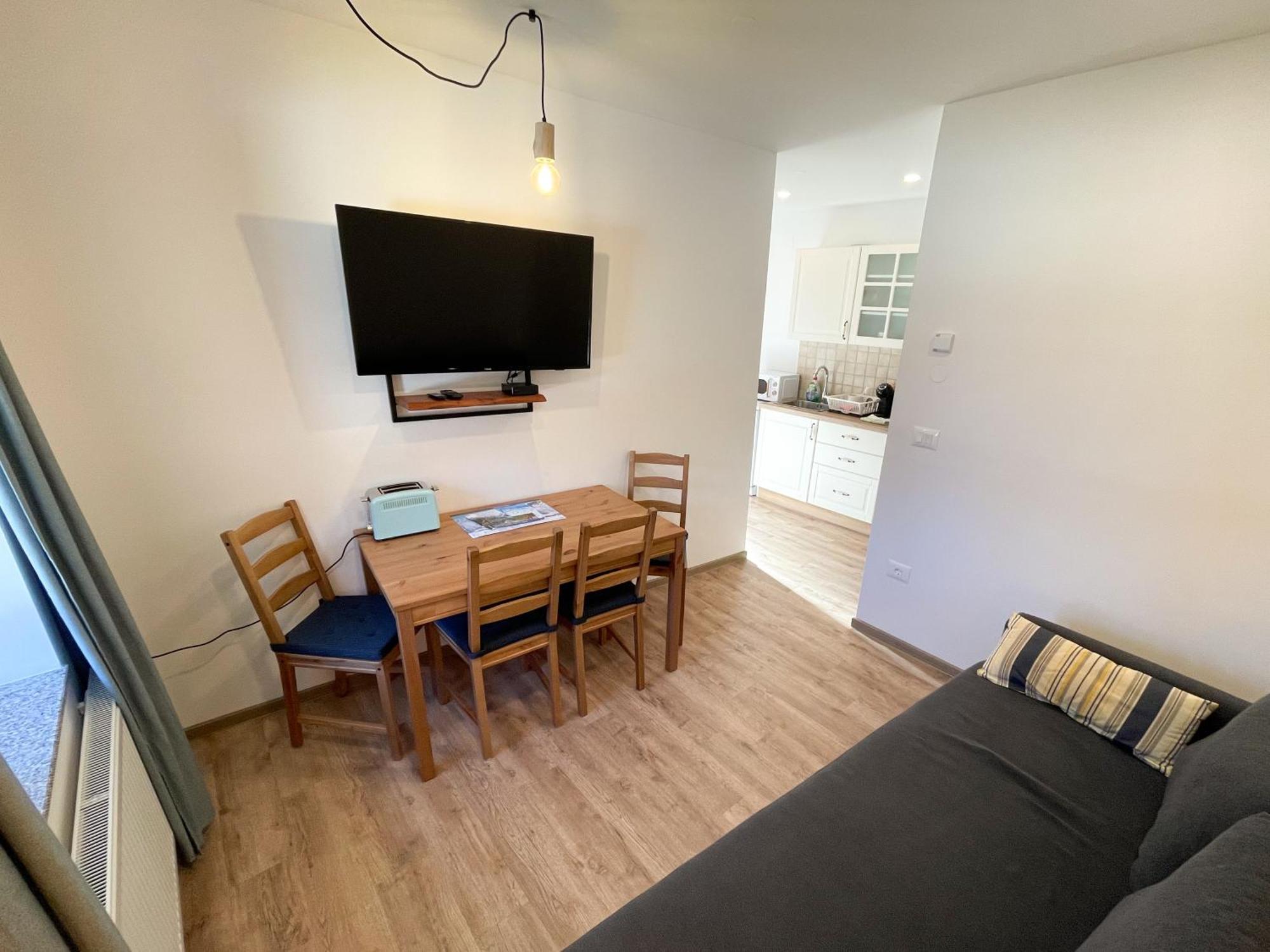 Apartment House Prezlc 크라니스카고라 외부 사진