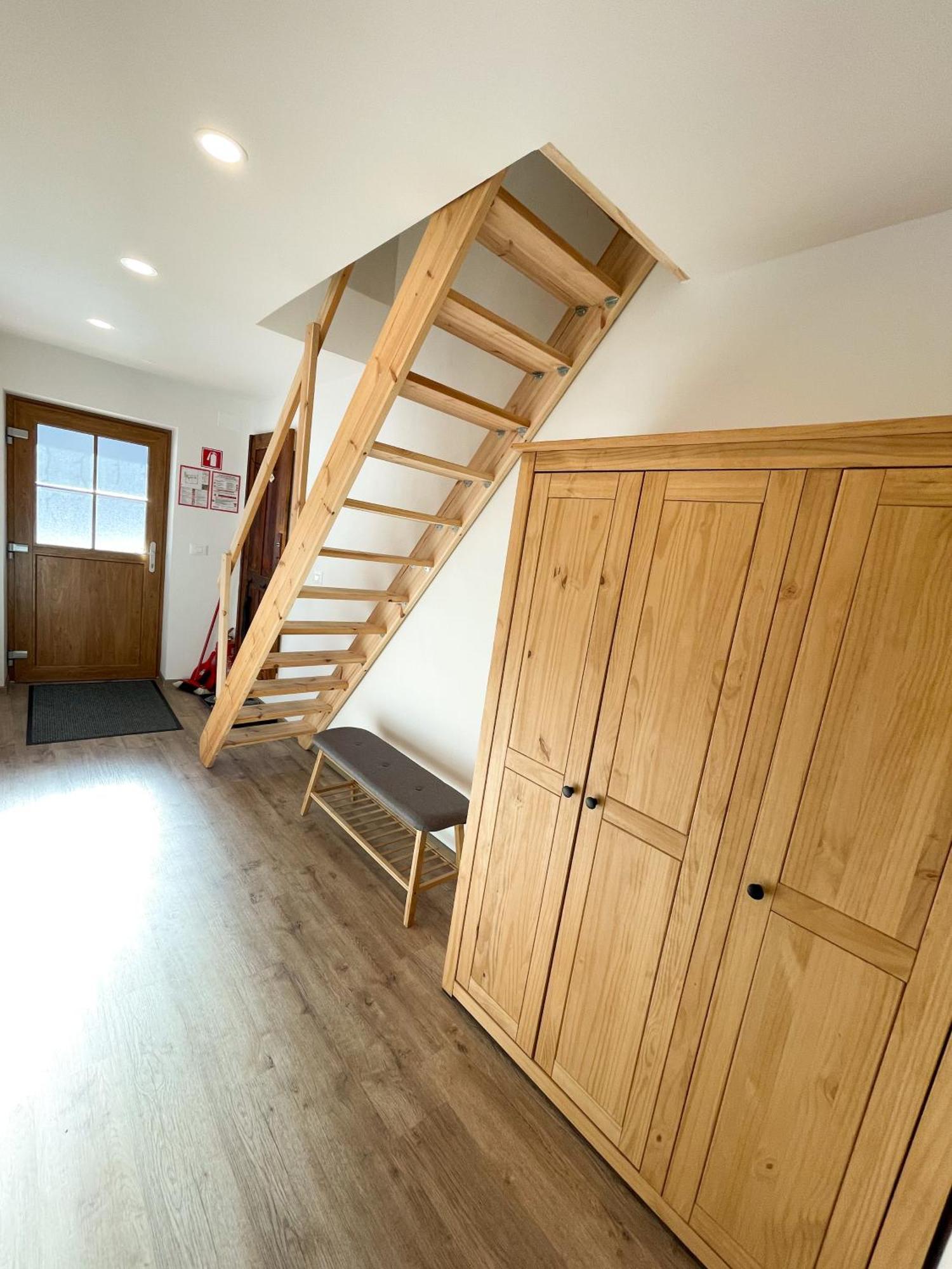 Apartment House Prezlc 크라니스카고라 외부 사진